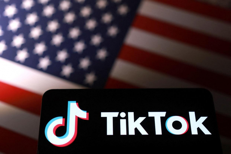 Trump administration will reportedly get billion for brokering the TikTok deal