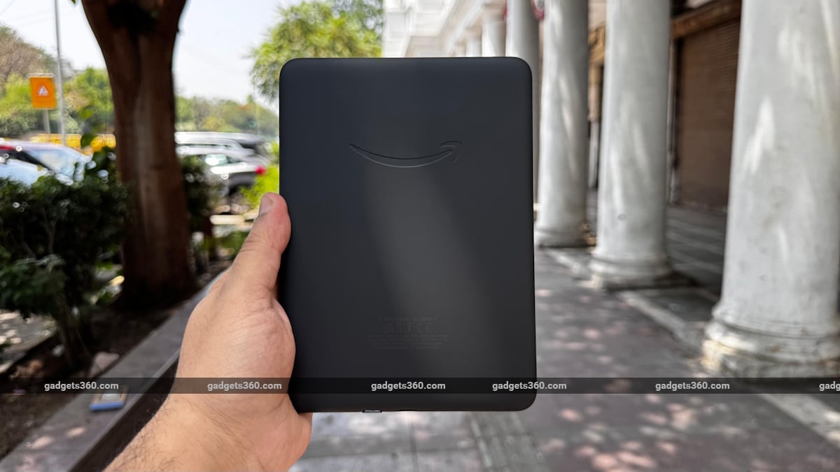 Kindle Paperwhite (12th Gen) Review: The E-reader Champ Is Back